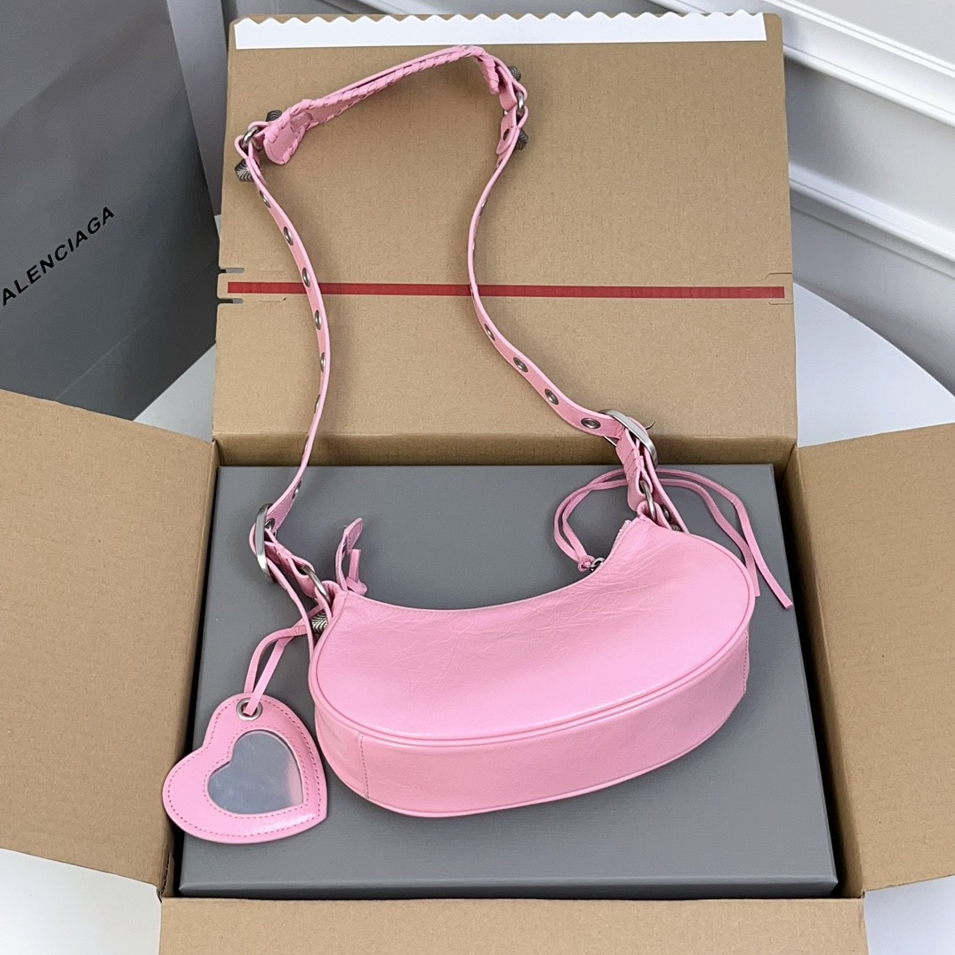 011 78123209 size 26x16x10cm