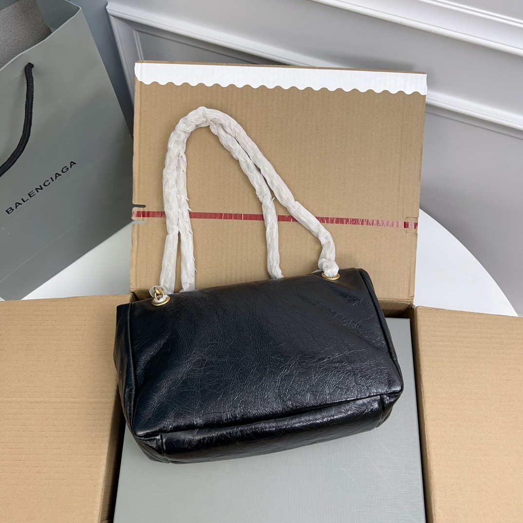 010 78123209;85123232 size 27.9x18x9.9cm;size 32.5x22x9.9cm