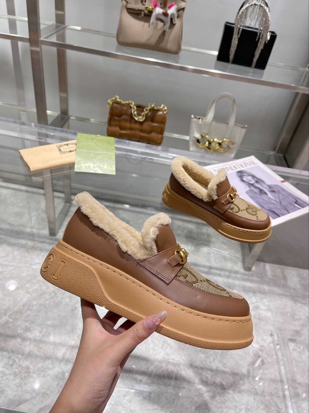 021 30123108 size 35-42