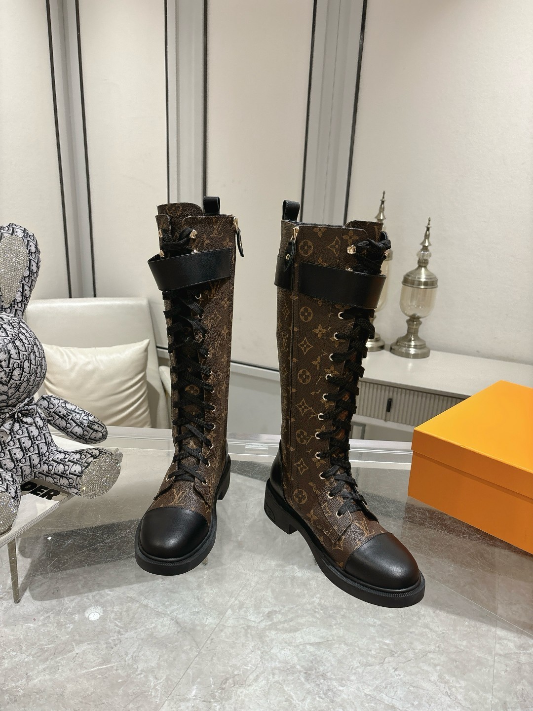 102 38123132 size 36-42