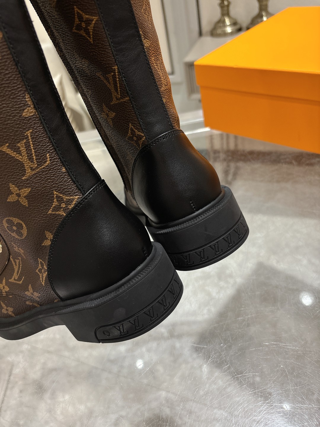 102 38123132 size 36-42