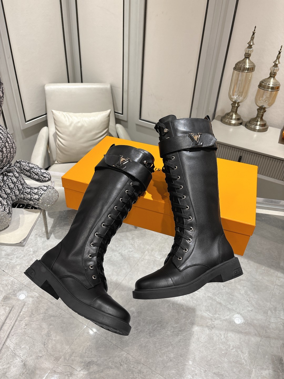 101 38123132 size 36-42