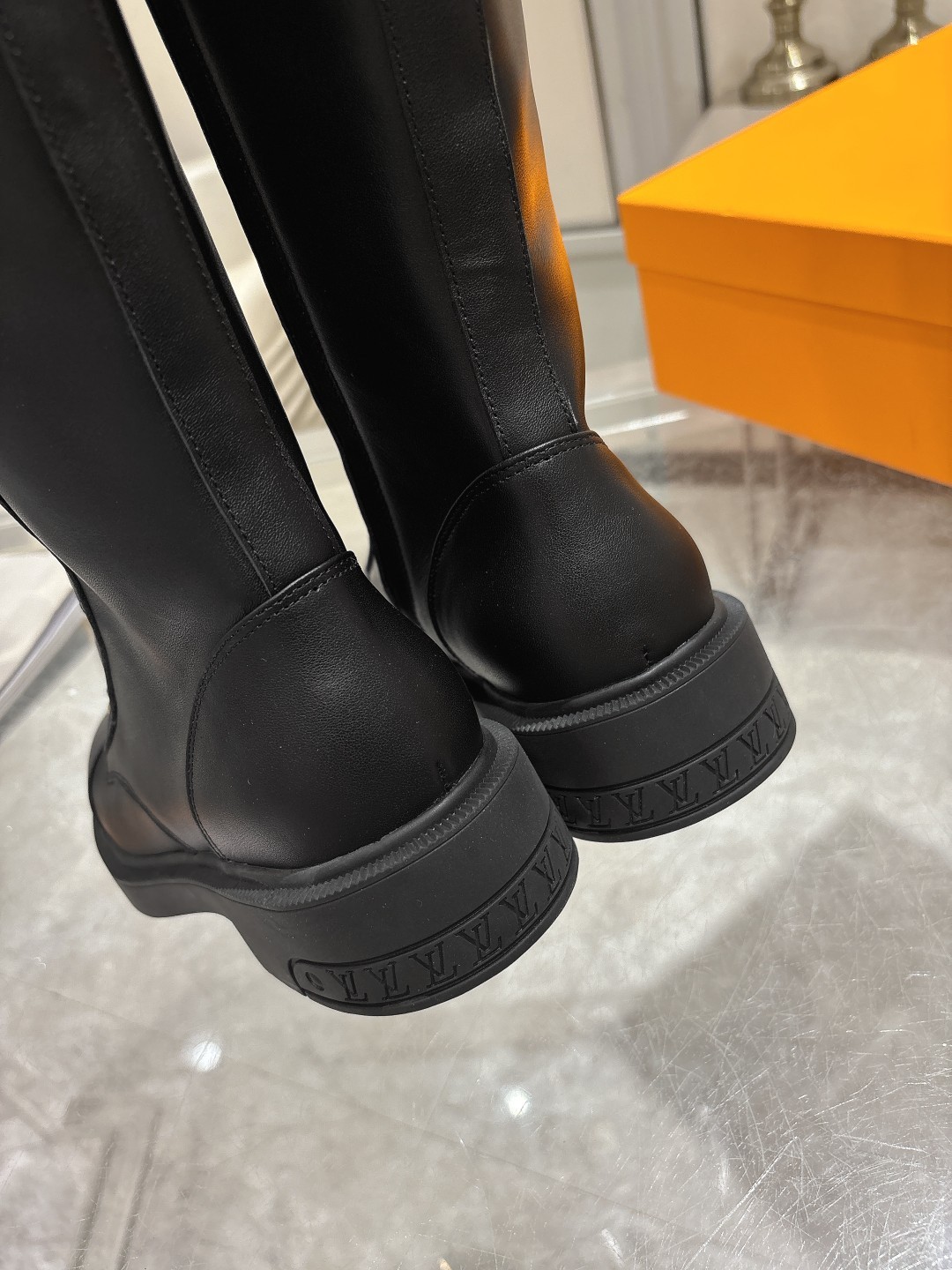 101 38123132 size 36-42