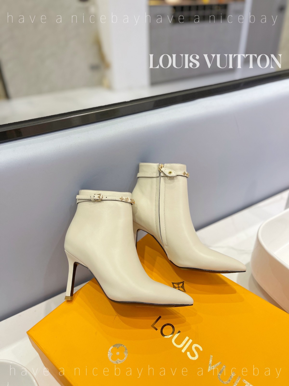 072 42123138 size 35-42