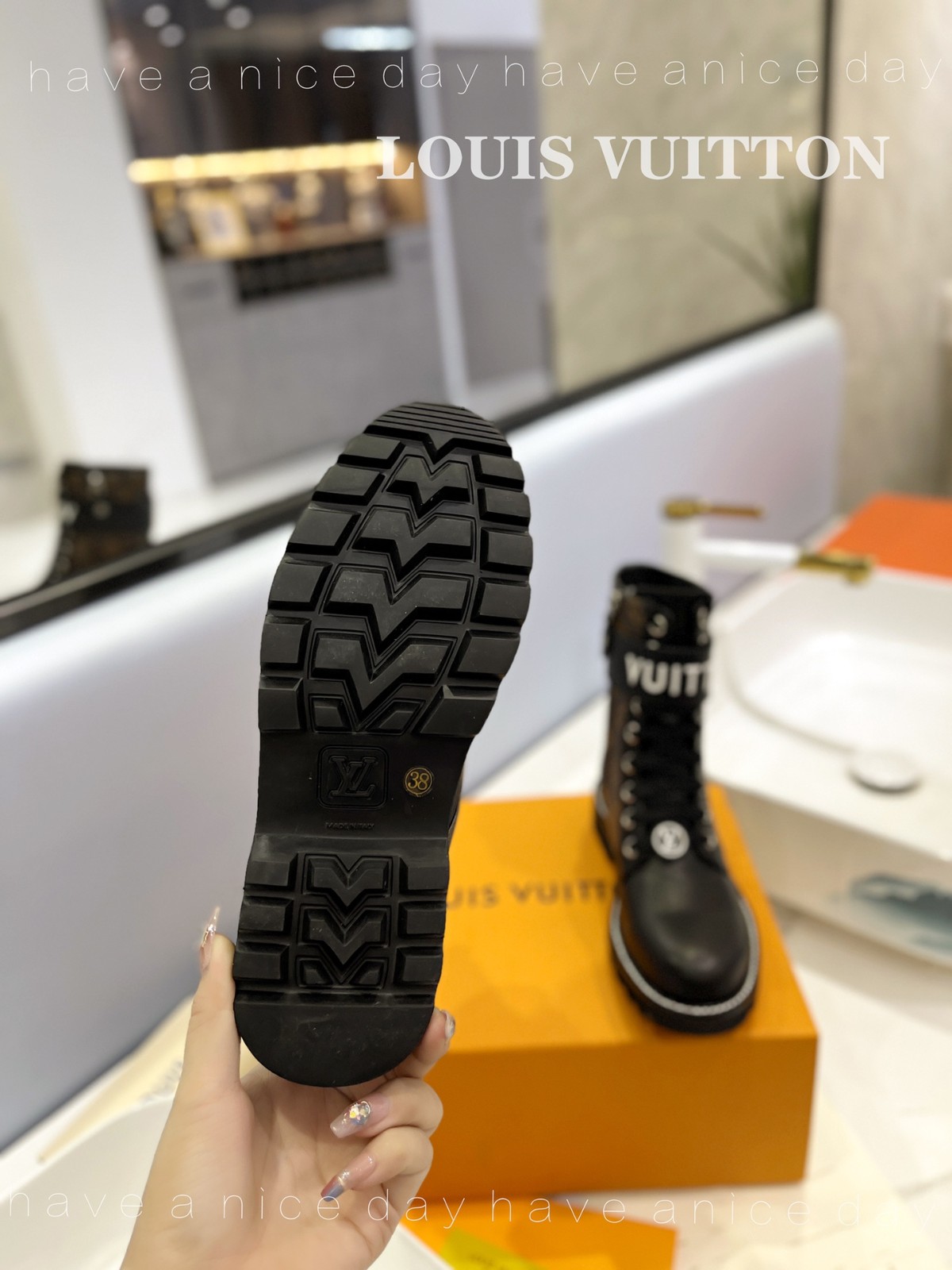 068 44123149 size 35-44