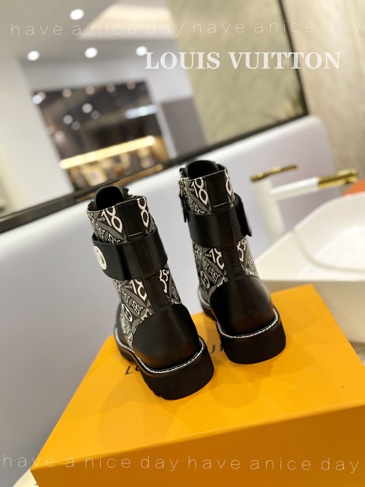 067 44123149 size 35-44