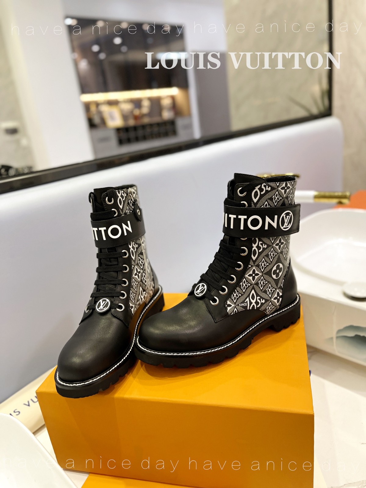 067 44123149 size 35-44