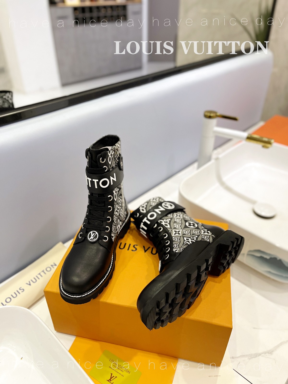 067 44123149 size 35-44
