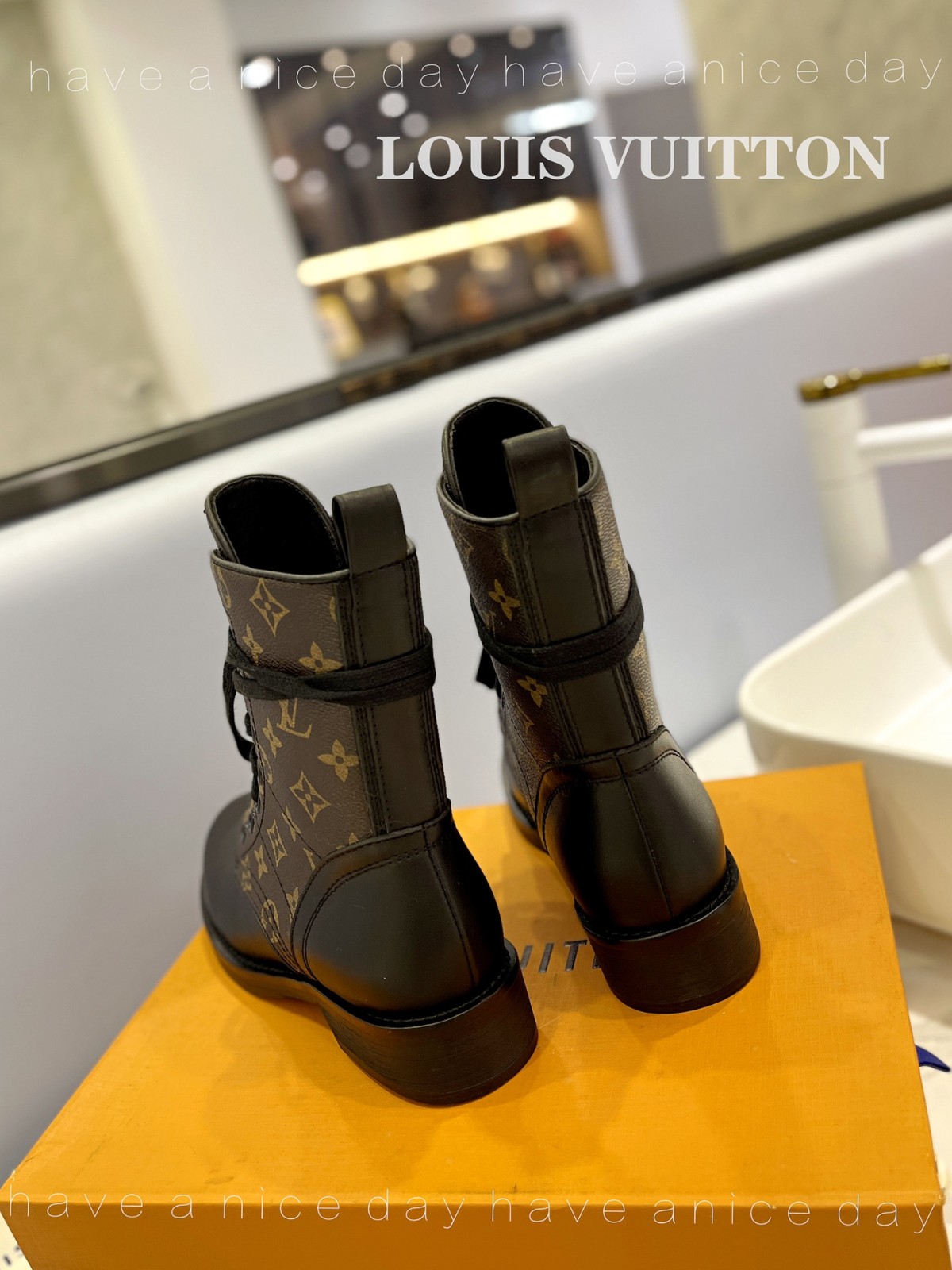 060 42123137 size 35-43
