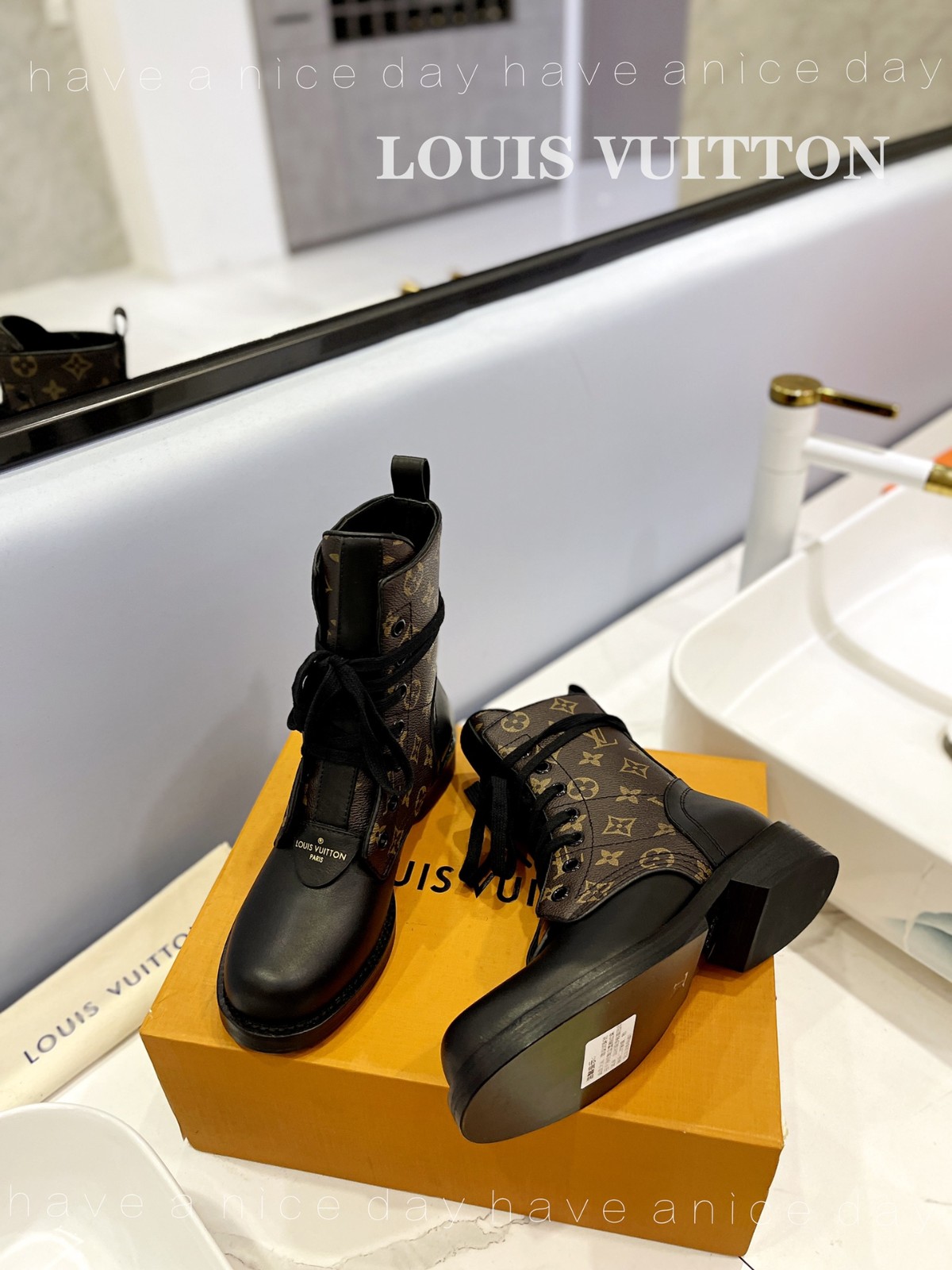 060 42123137 size 35-43