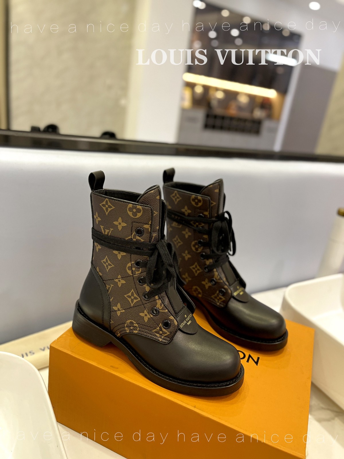 060 42123137 size 35-43