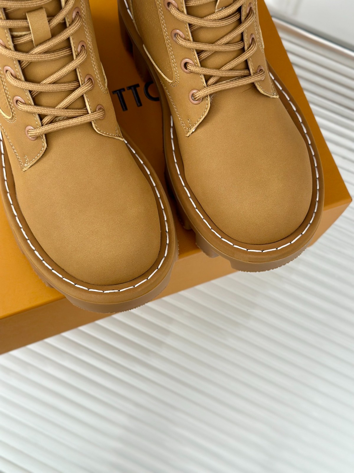 033 46123149 size 35-45
