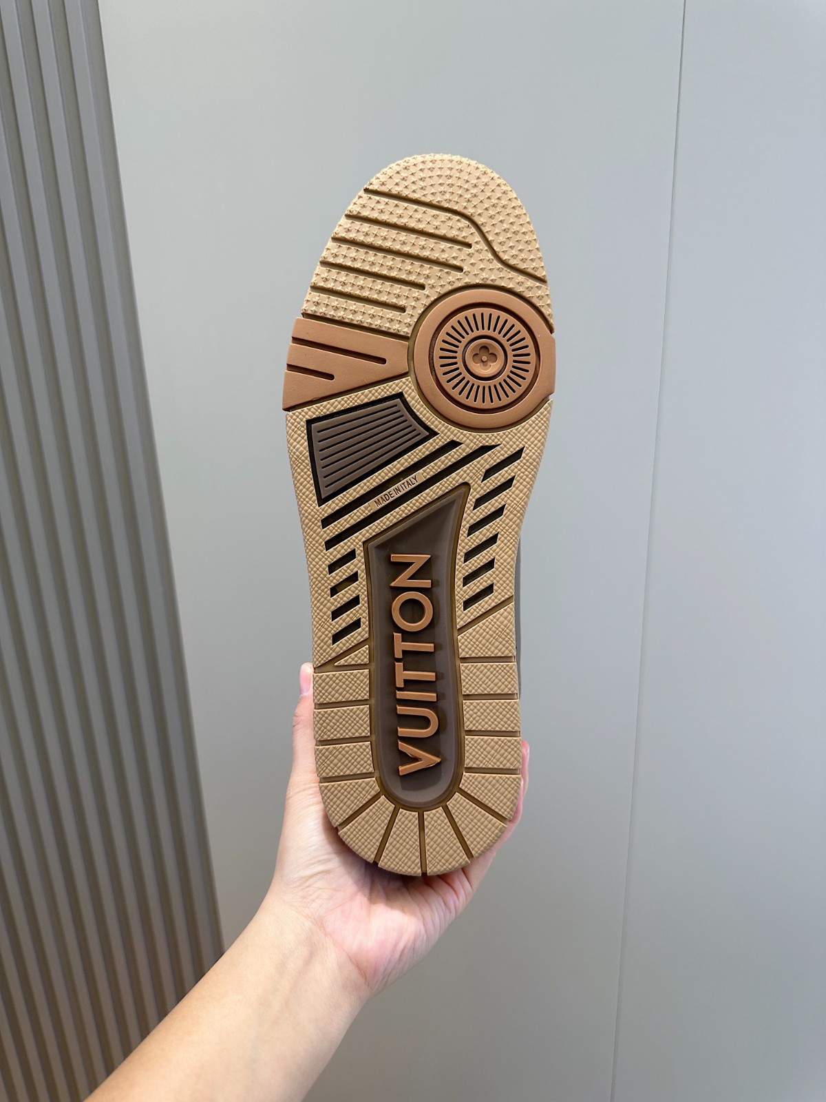 024 52123164 size 38-45