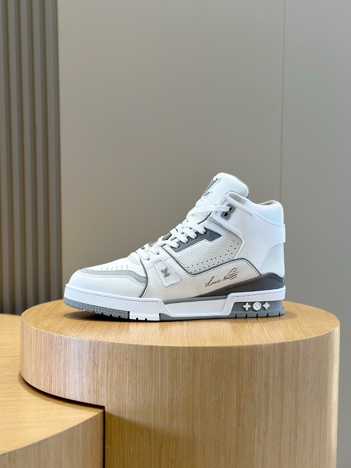 023 52123164 size 38-45