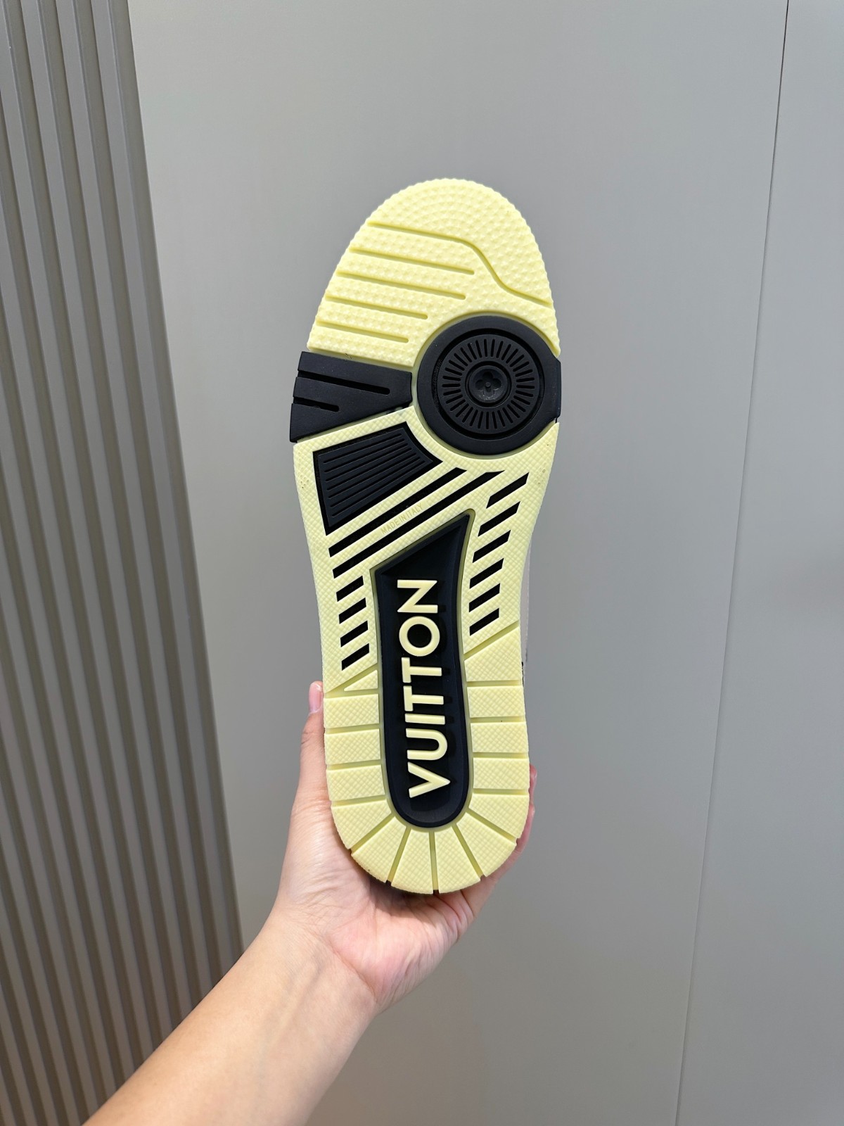 021 52123164 size 38-45