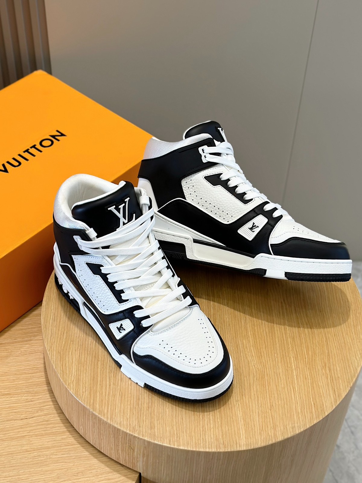 020 52123164 size 38-45