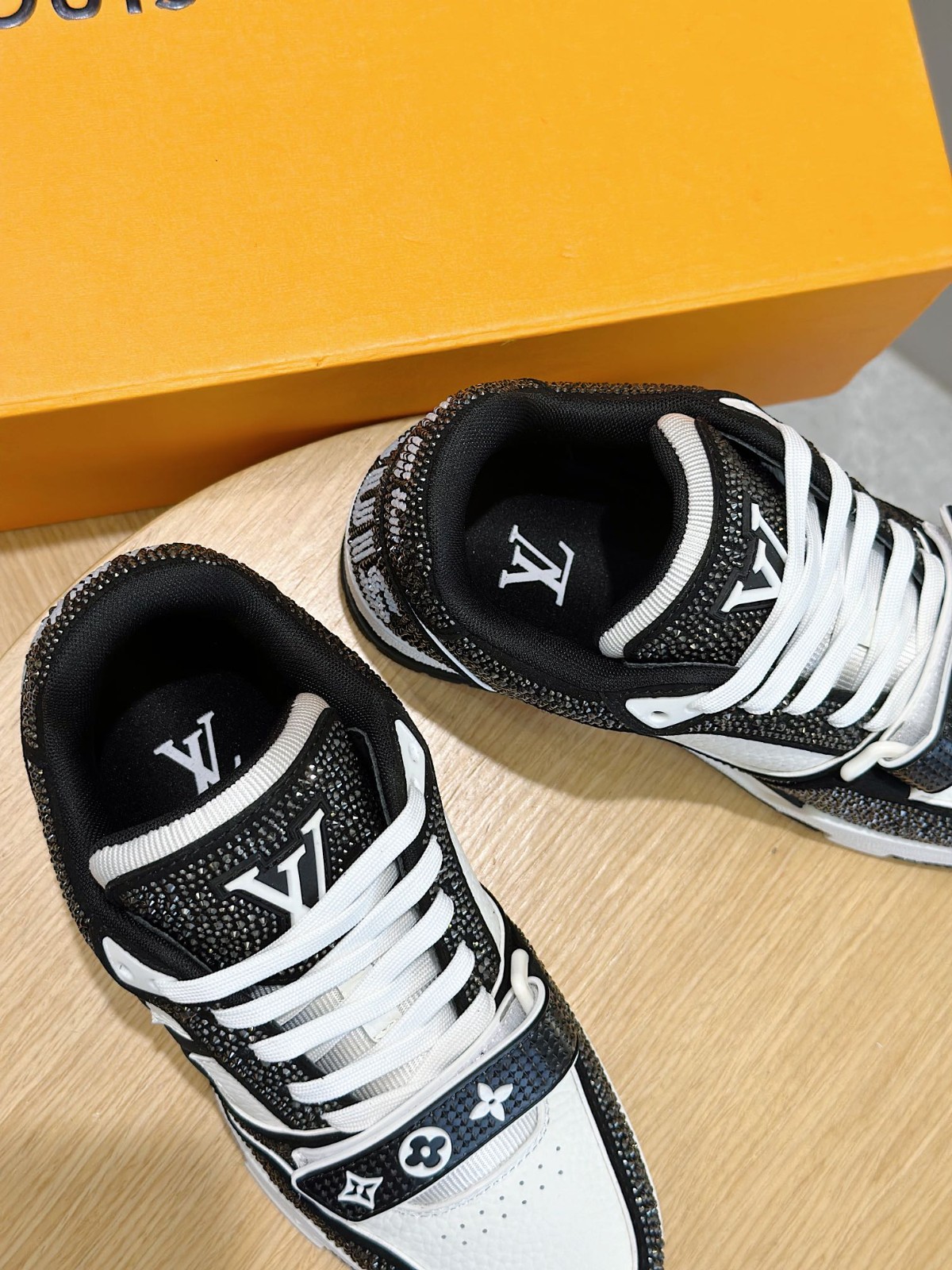005 50123158 size 38-45