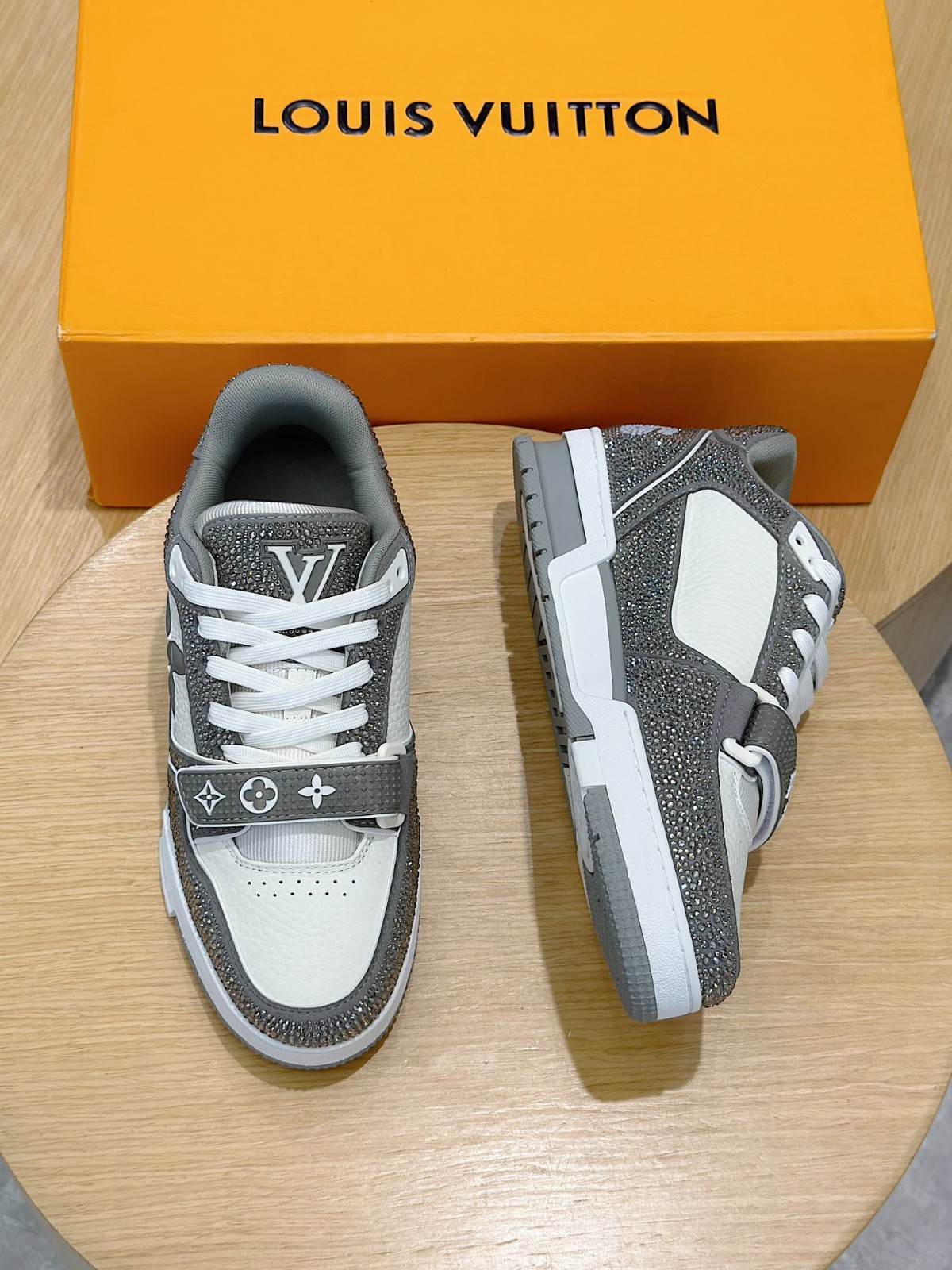 004 50123158 size 38-45