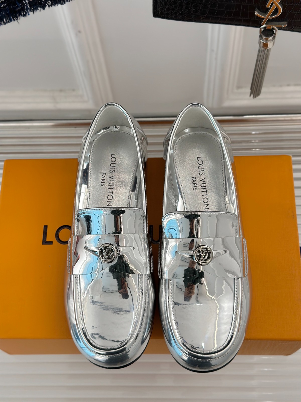 063 32123114 size 35-41