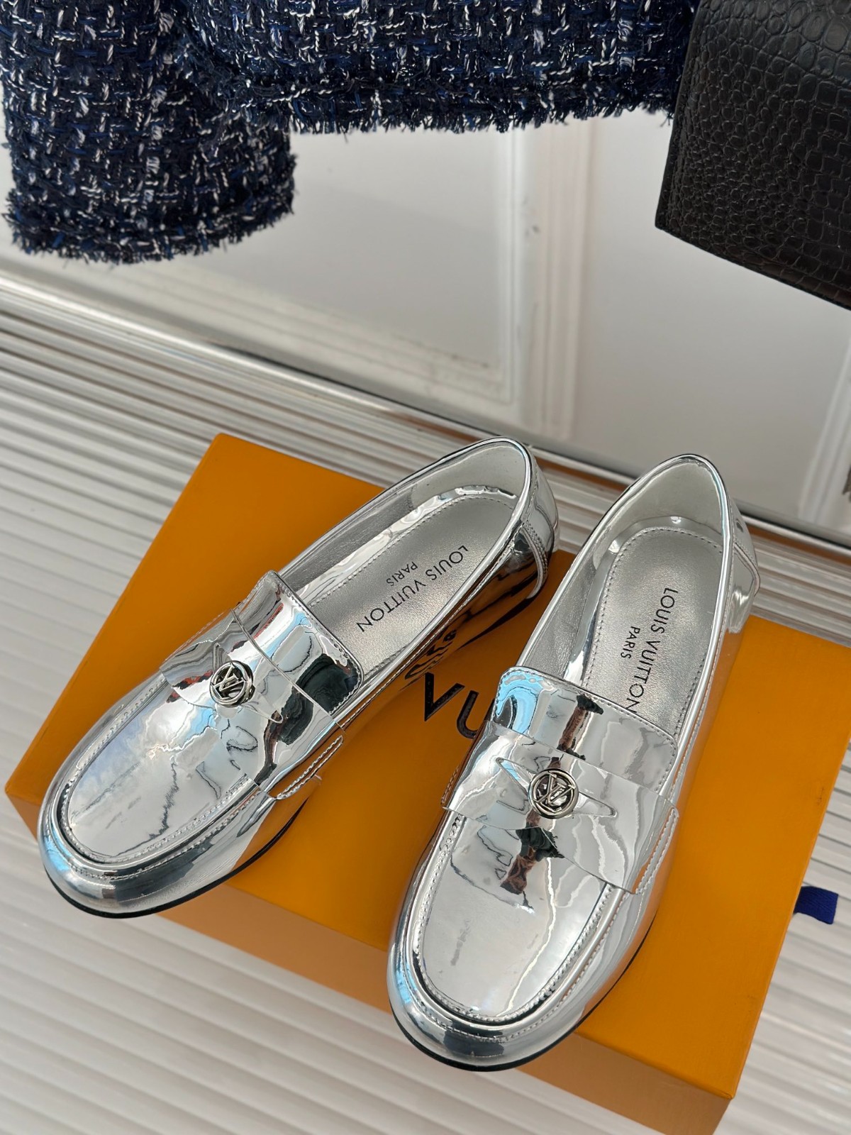 063 32123114 size 35-41
