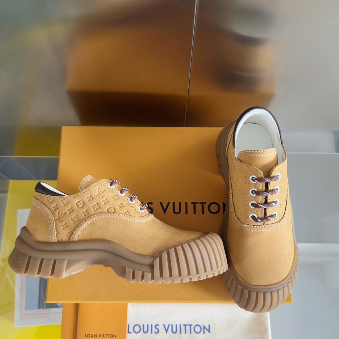 056 36123123 size 35-41