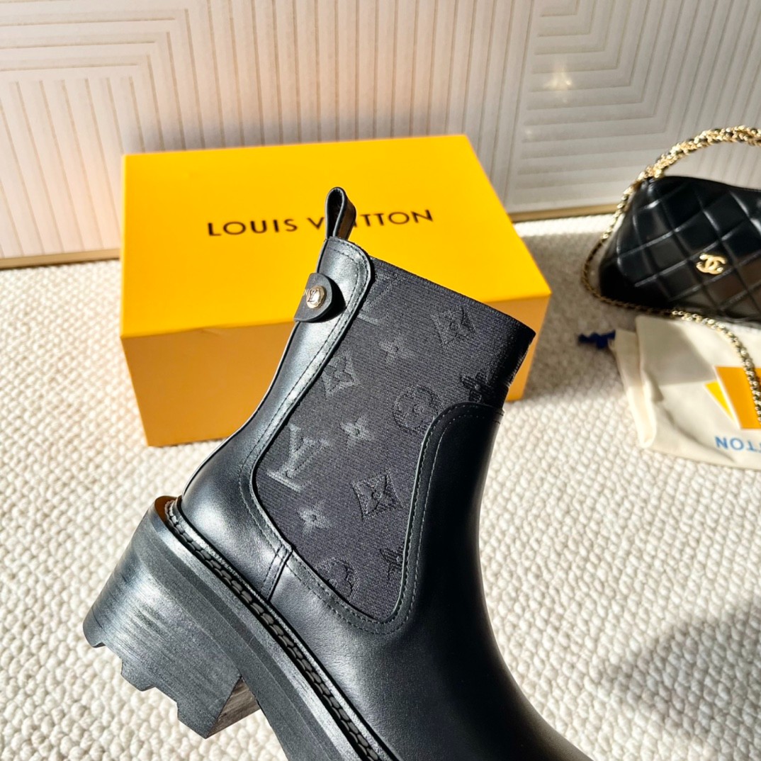 018 42123137 size 34-41