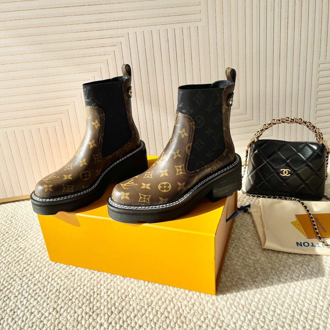 016 42123137 size 34-41