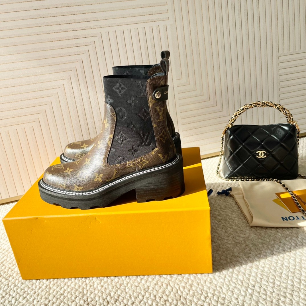 016 42123137 size 34-41