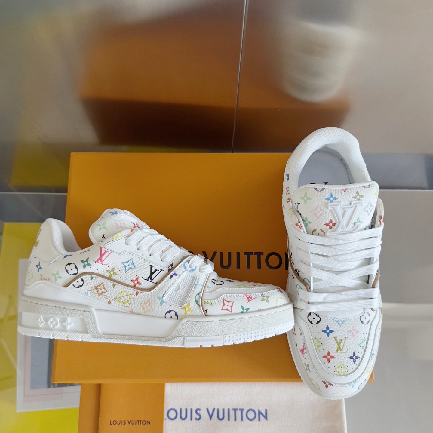 012 48123152 size 35-46