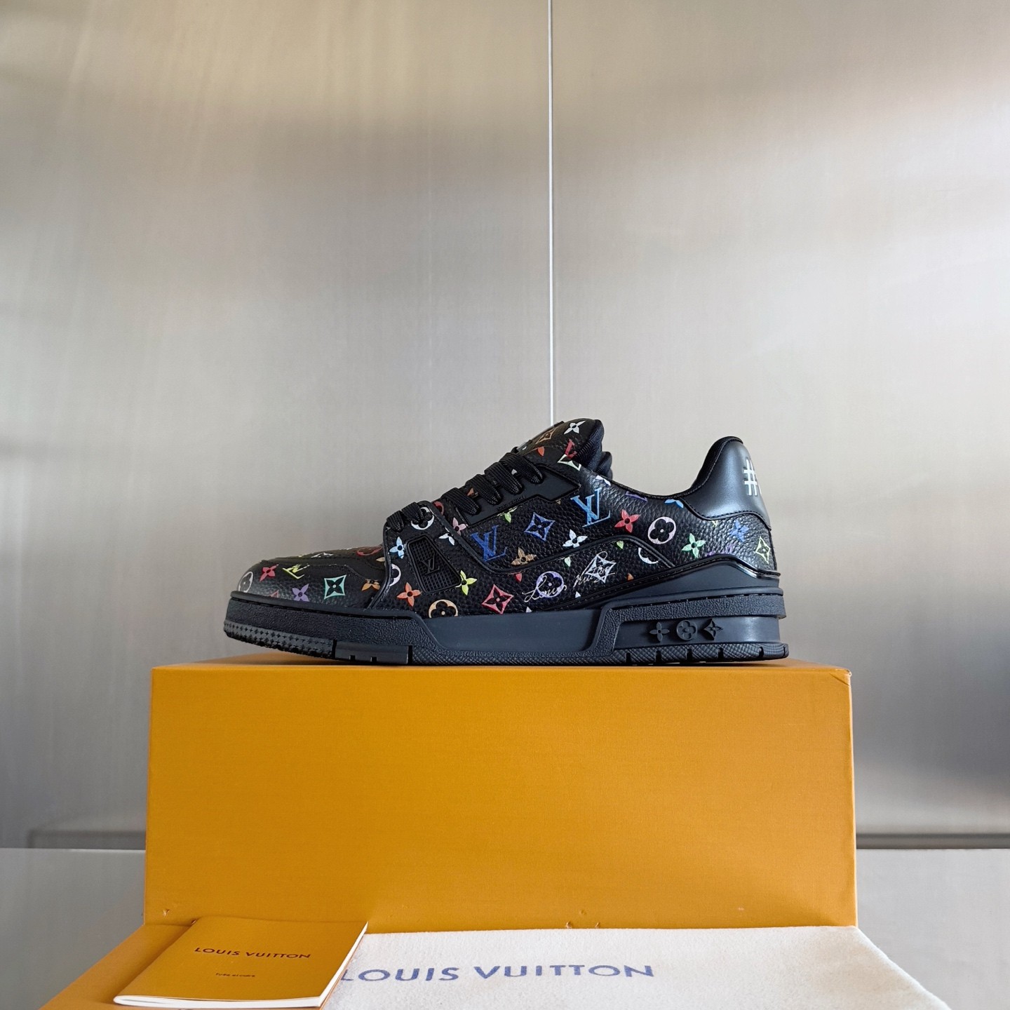 011 48123152 size 35-46