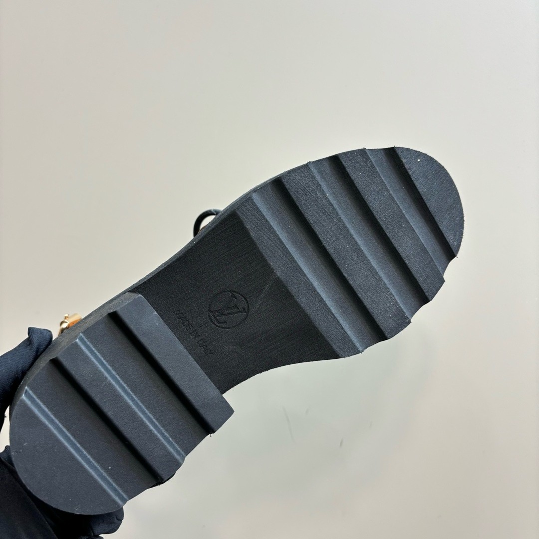 007 35123118 size 35-42