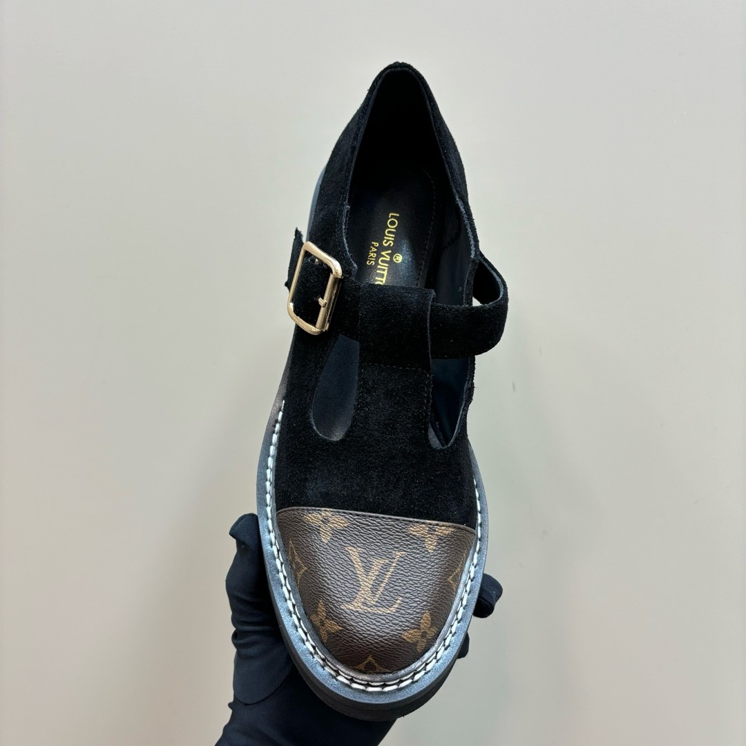 004 35123118 size 35-42