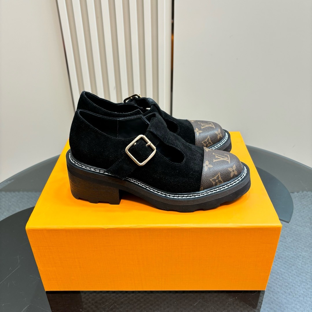004 35123118 size 35-42