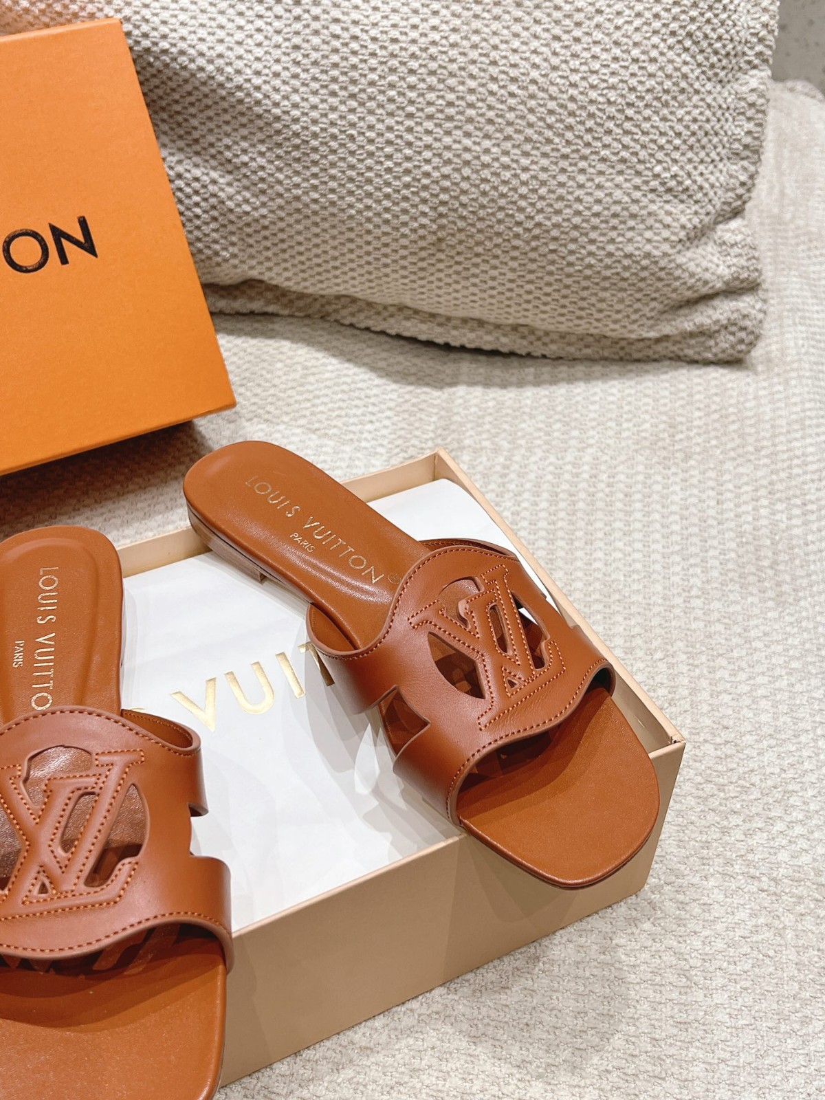 017 30123108 size 35-42