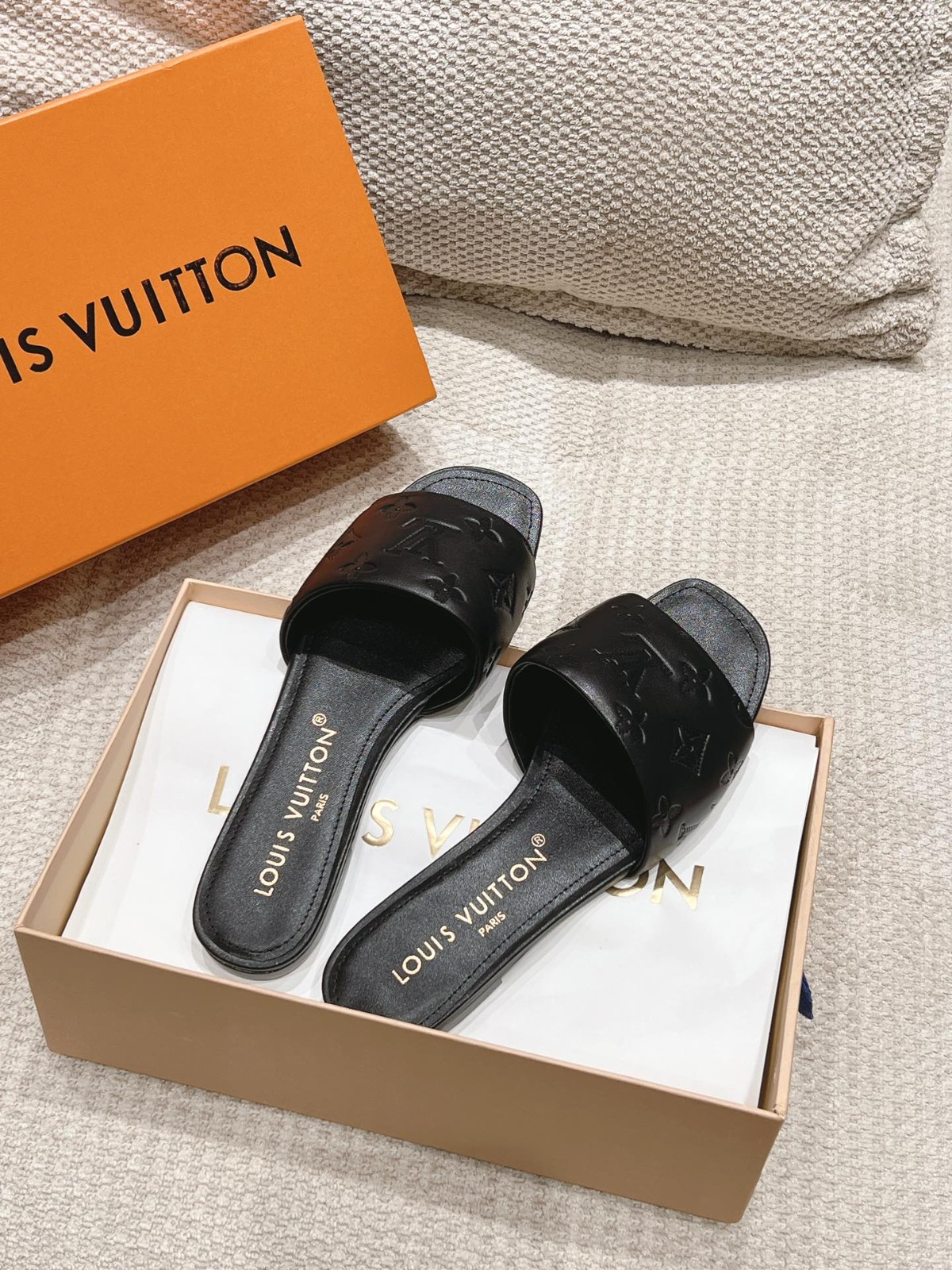 014 30123108 size 35-42