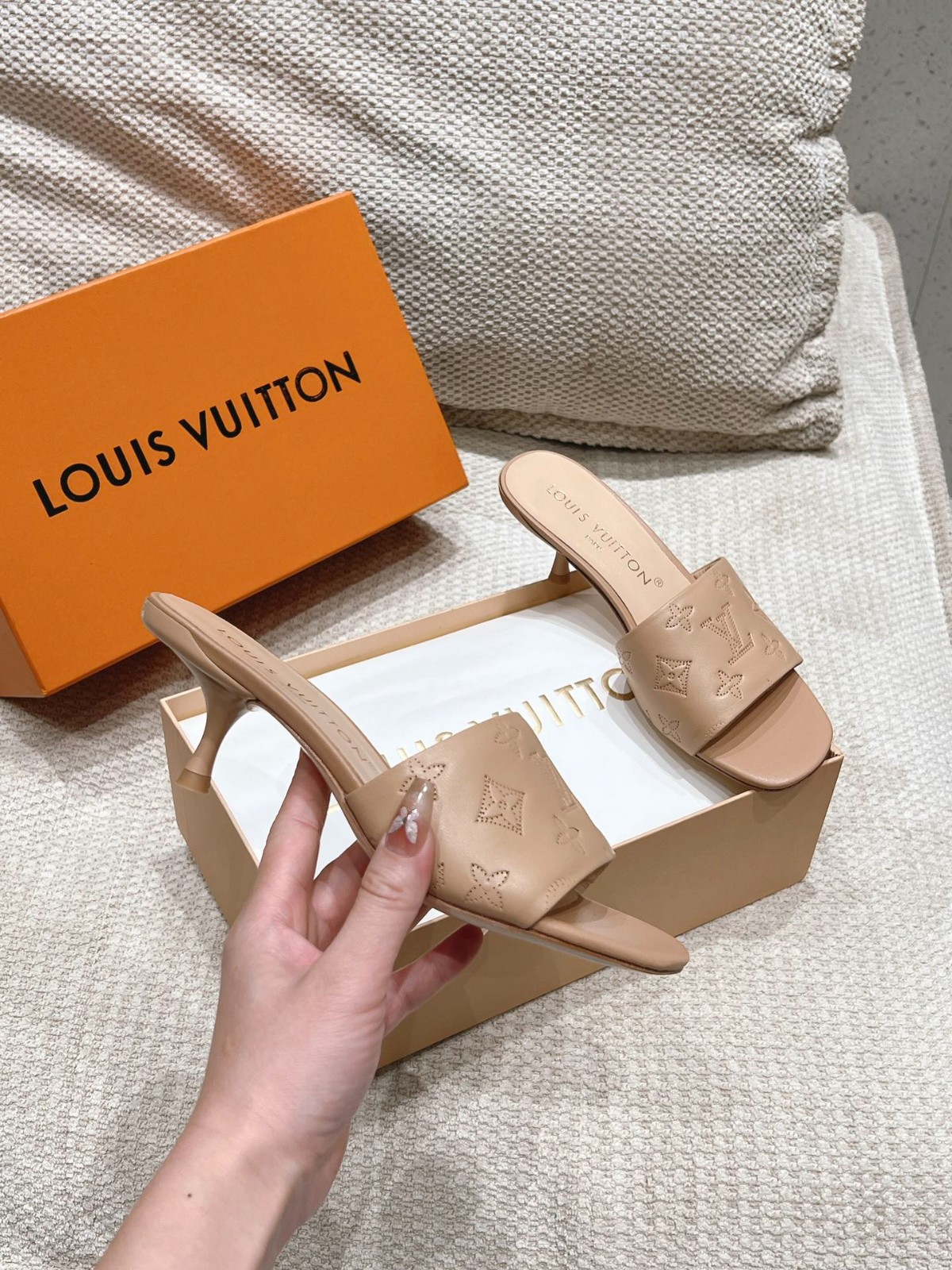 012 30123108 size 35-42