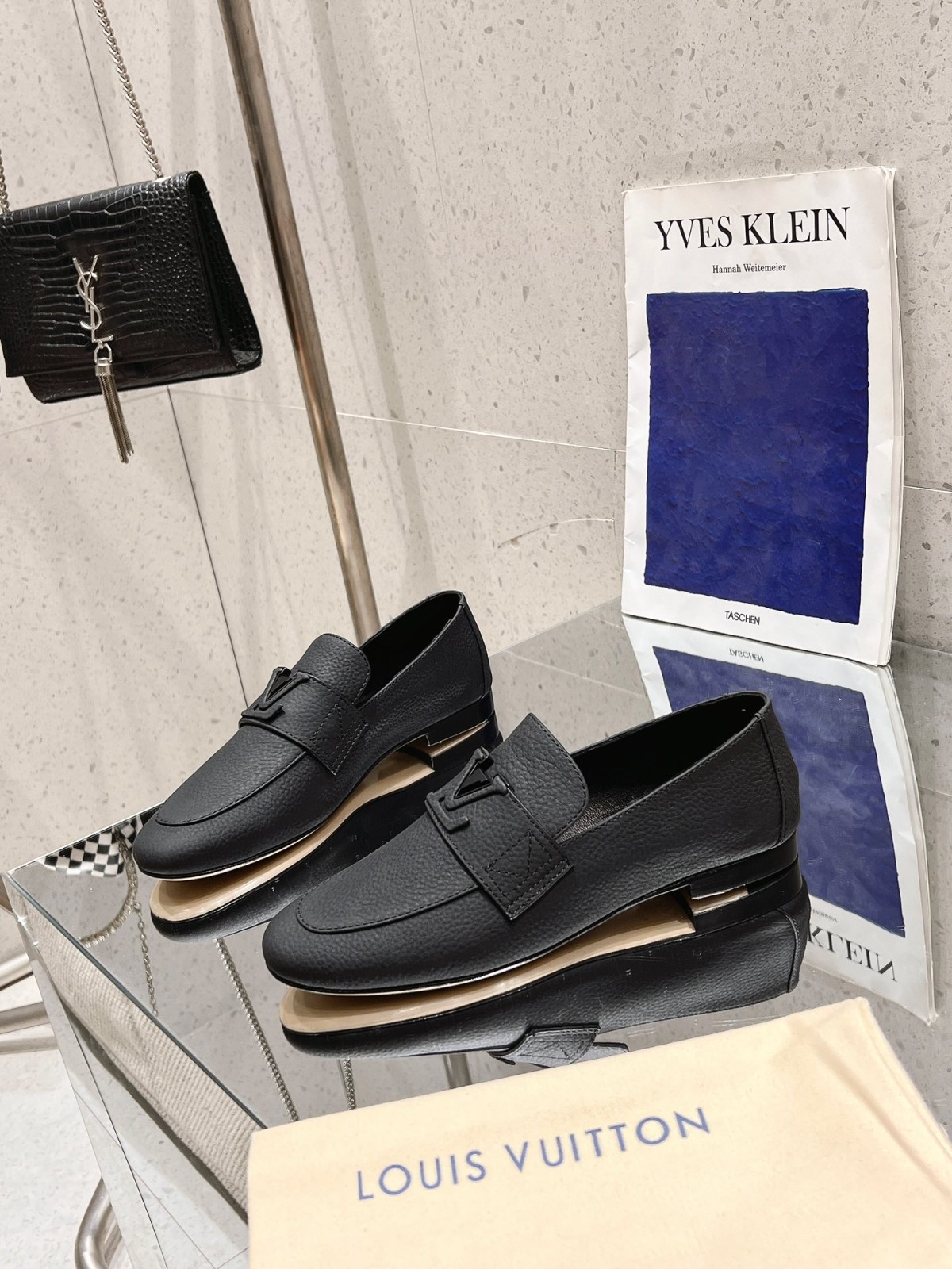 011 30123108 size 35-41