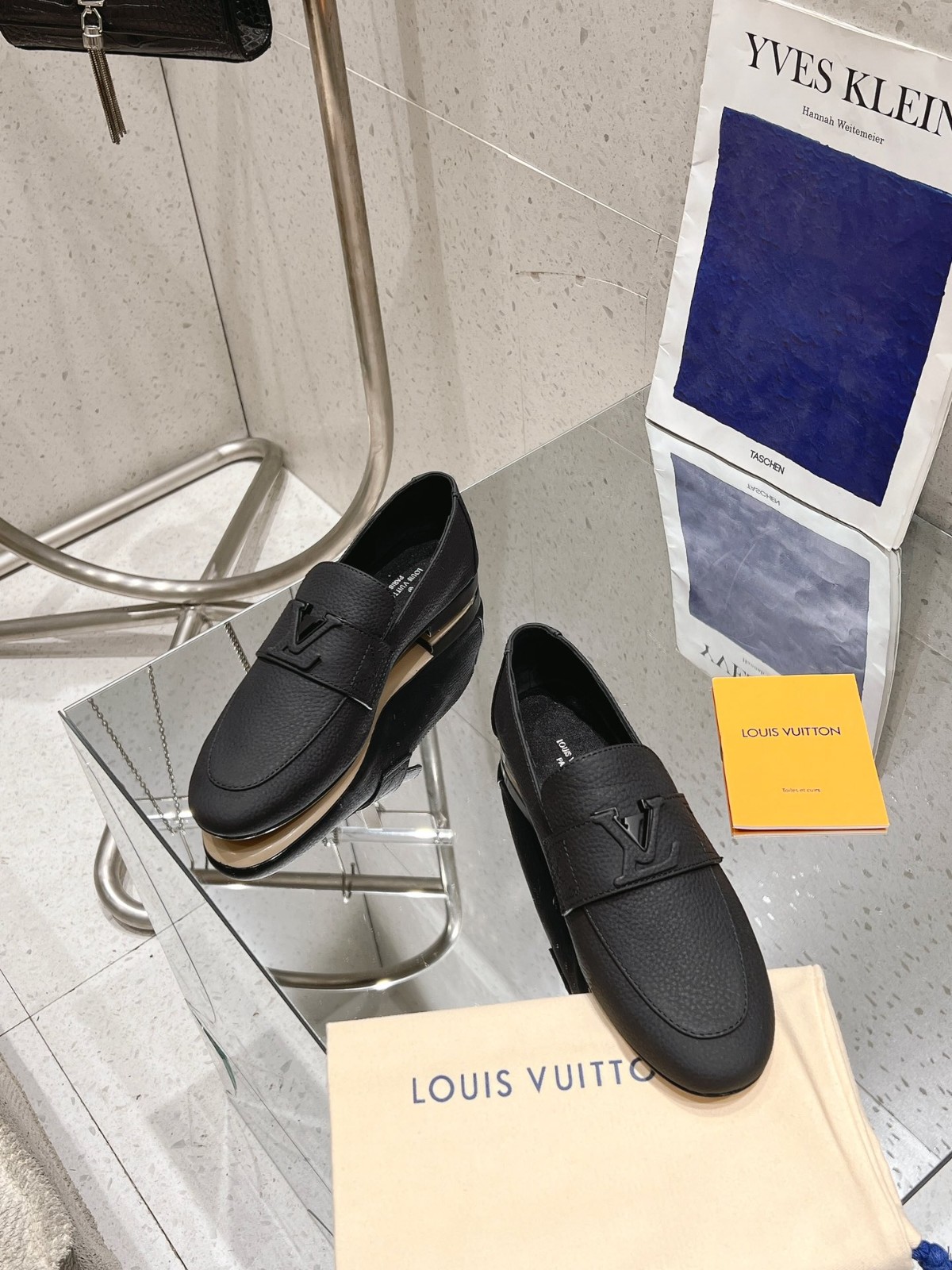 011 30123108 size 35-41