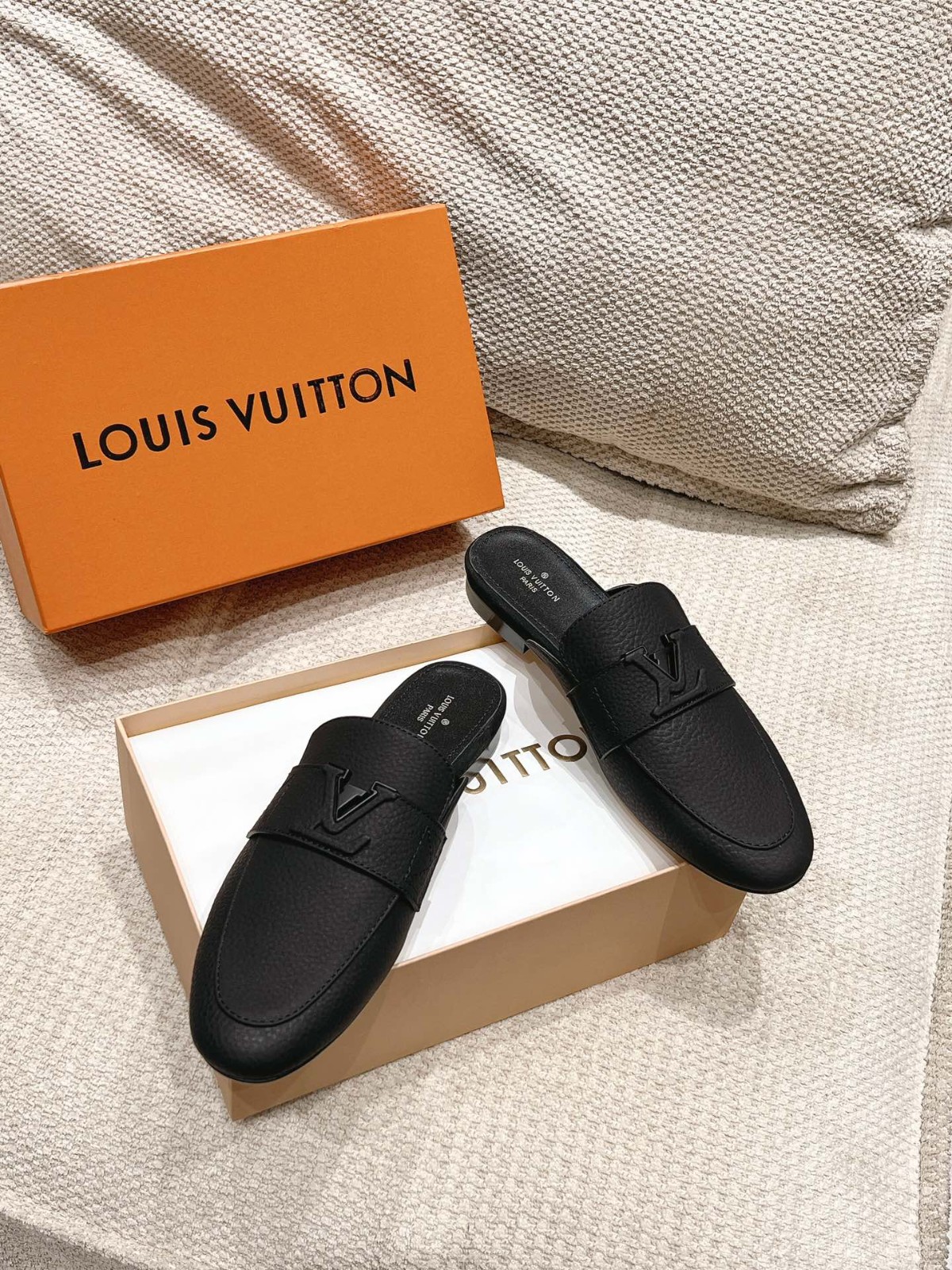 010 30123108 size 35-41
