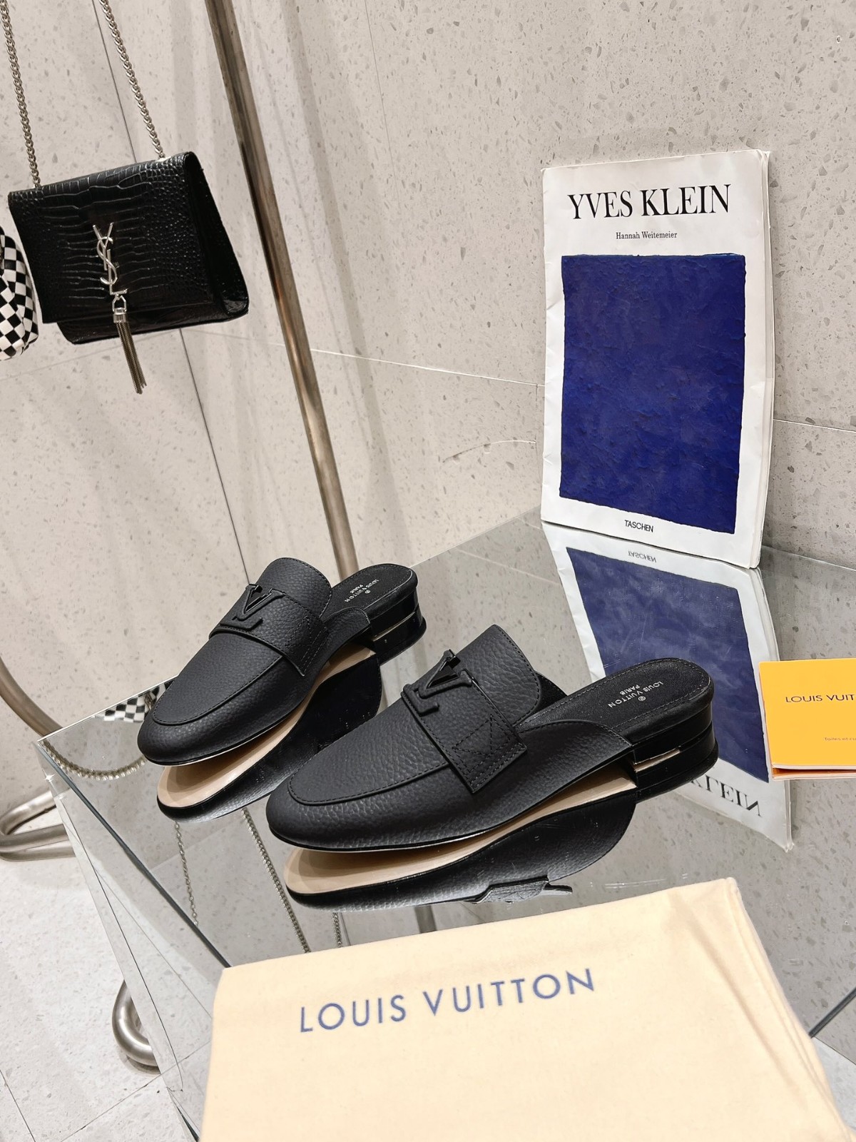 010 30123108 size 35-41