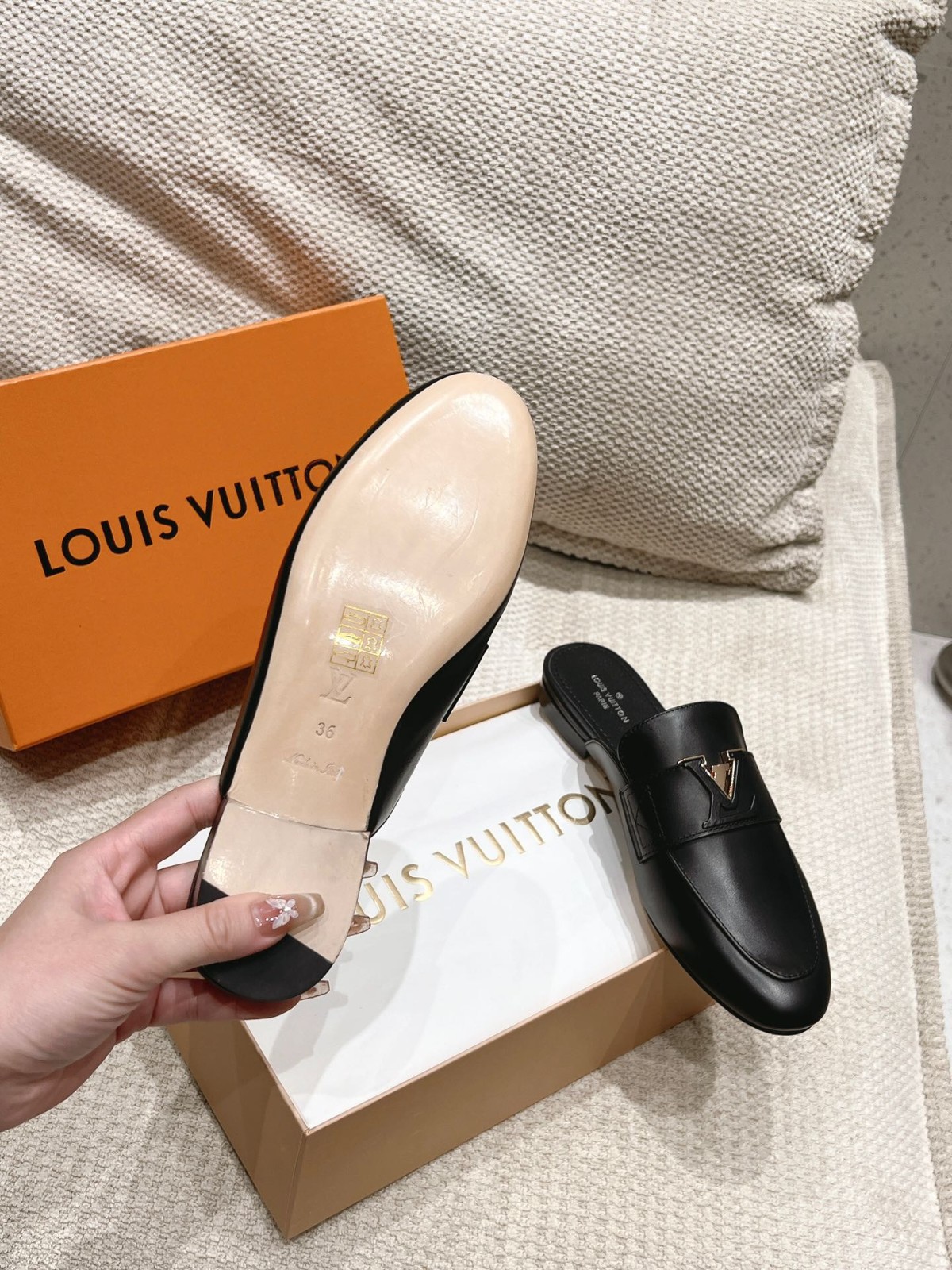 009 30123108 size 35-41