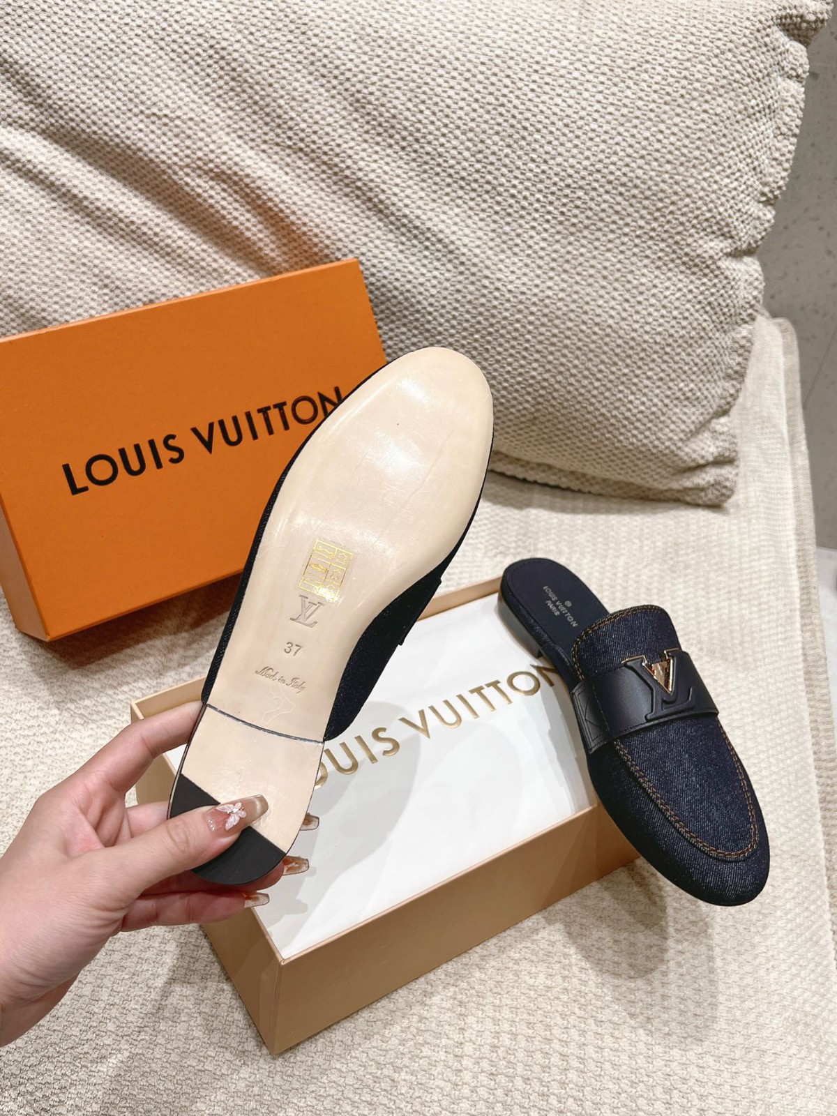 008 30123108 size 35-41