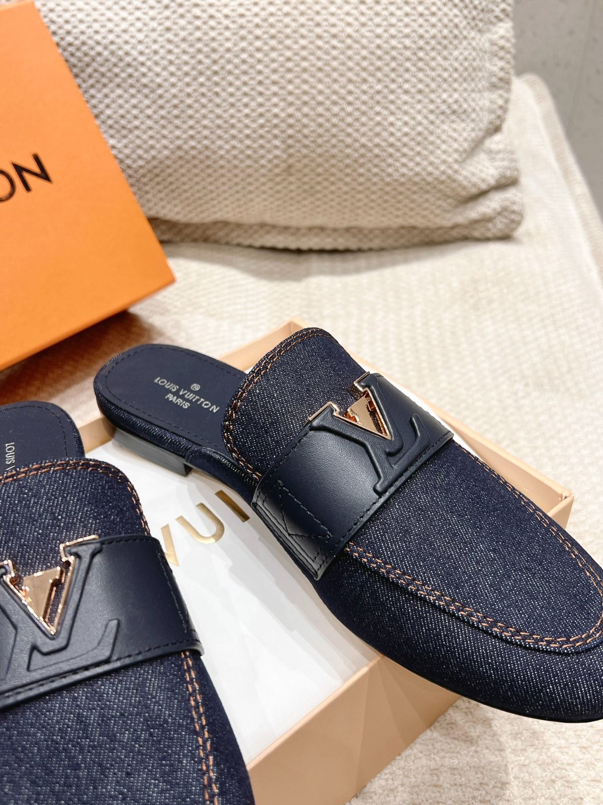 008 30123108 size 35-41