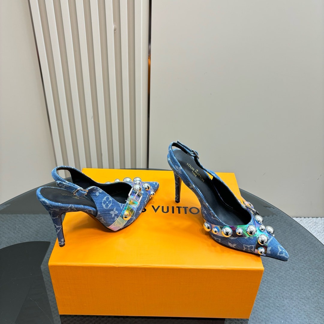 007 32123114 size 35-42