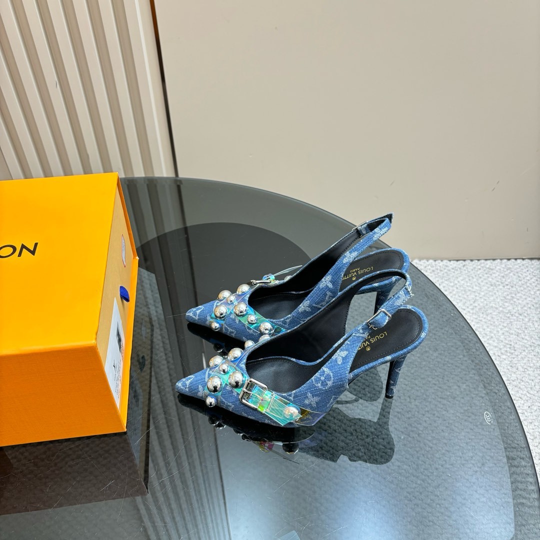 007 32123114 size 35-42