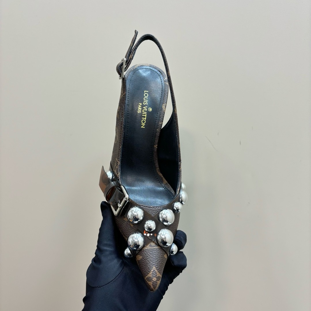 006 32123114 size 35-42