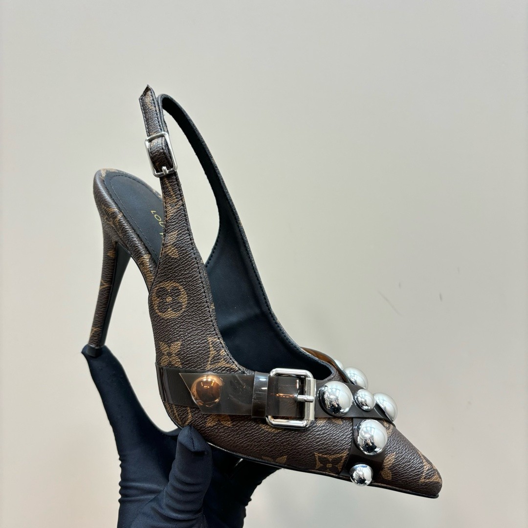 006 32123114 size 35-42