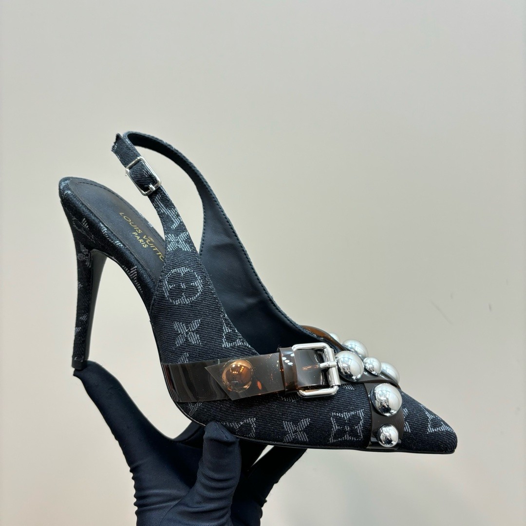005 32123114 size 35-42