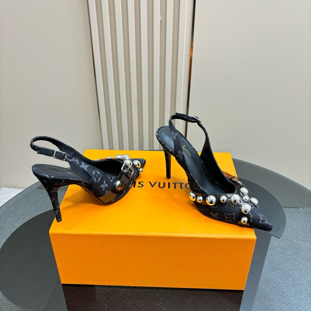 005 32123114 size 35-42