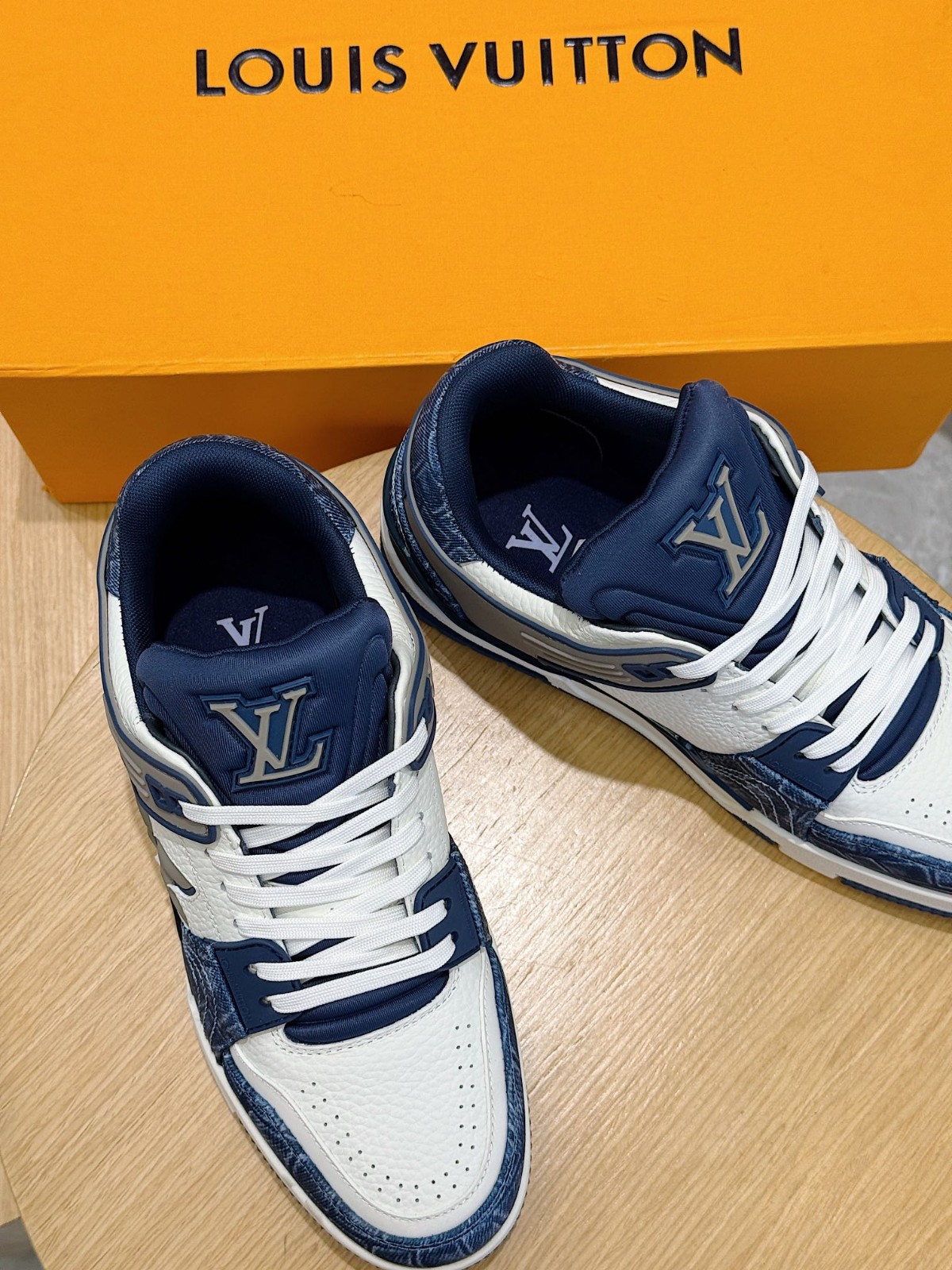 024 45123148 size 38-45